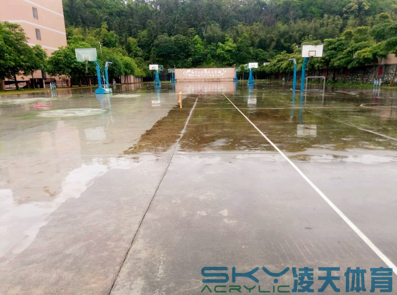 硅PU篮球场案例：广州市增城小楼中学5mm硅PU篮球